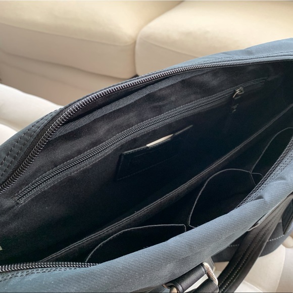 Coach Messenger Bag - Picture 7 of 8